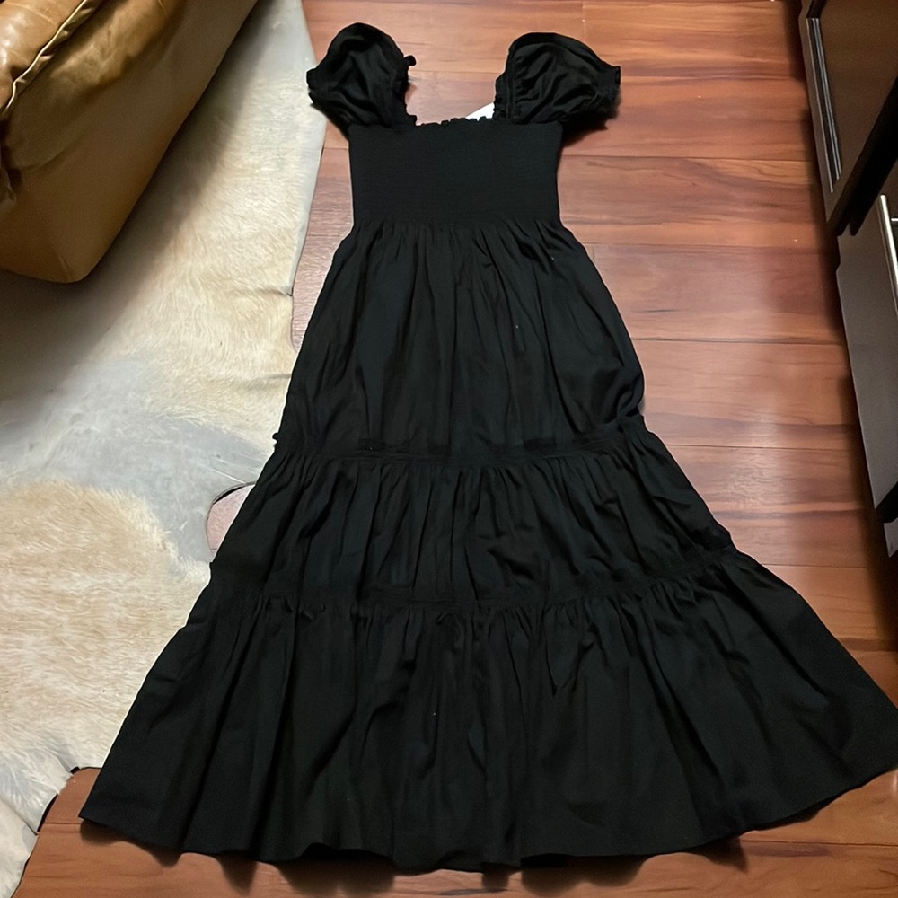 Black Tiered Puff-Sleeve Maxi Dress